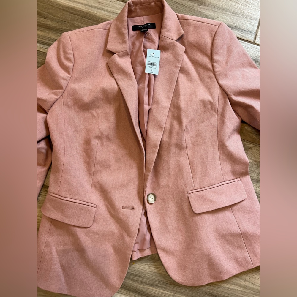 Ann Taylor pink blazer